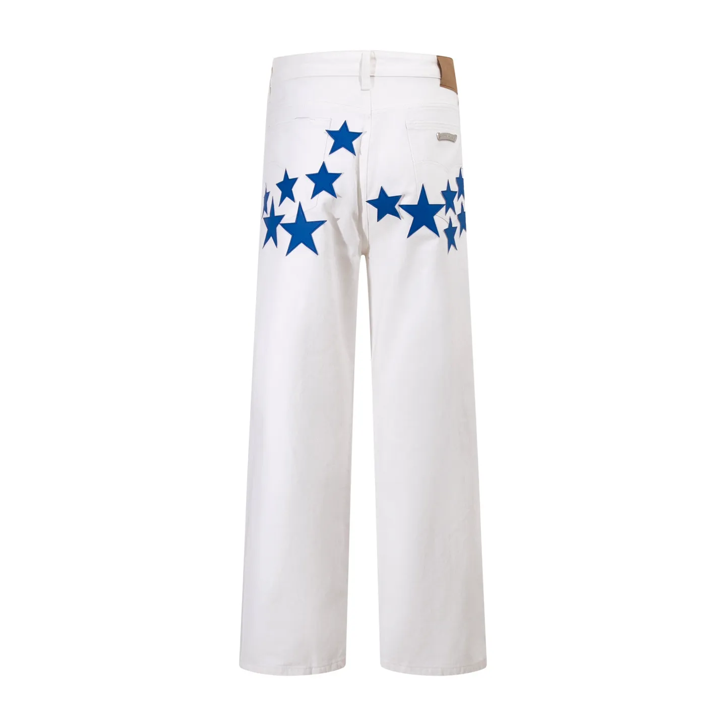 P210 Style No.: H899 [Men’s zipper style] Croxin & 𝐂𝐡𝐫𝐨𝐦𝐞 𝐇𝐞𝐚𝐫𝐭 ss25 new white Miami star 💫 blue leather jeans. Styles with different washed textures are very friendly to people with thin legs. The slightly flared version perfectly modifies the leg shape. The timeless and moderate length makes it easy to match and match. It is the basis for various styles and is a must-have in your wardrobe! The fabric is stiff but also makes the upper body soft without losing texture. The washing process is even more perfect. It is a must-have item for everyone! ! ! Washed wheat, hang tag, pants label, complete with three labels Color: white Size: 30-32-34-36
